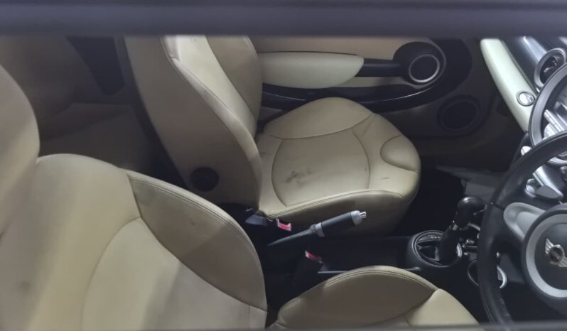 
								Mini Cooper full									