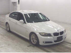 BMW 320I