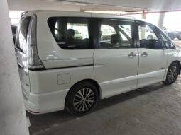 
										Nissan Serena full									