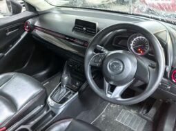 
										Mazda 2 full									