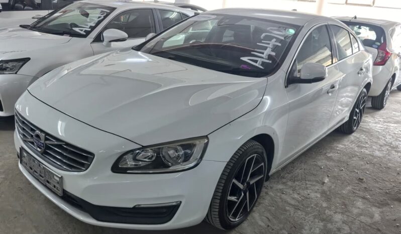 
								Volvo S60 full									