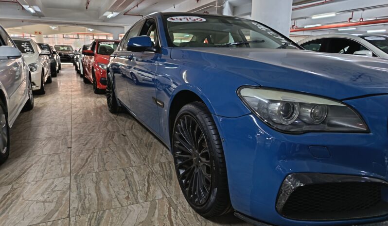 
								BMW 740I full									