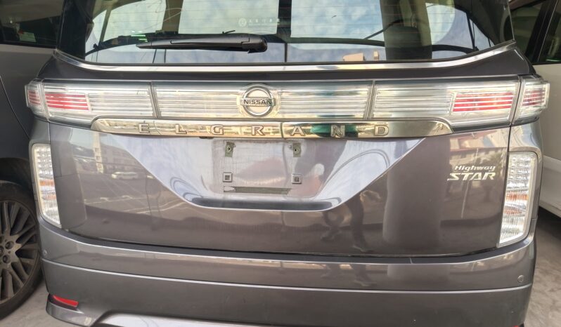 
								NISSAN ELGRAND full									