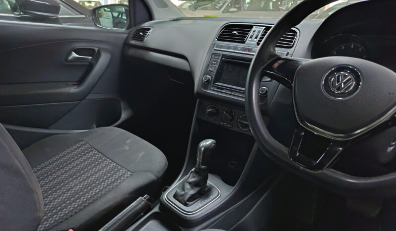 
								VW POLO full									
