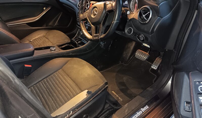 
								MERCEDES CLA250 full									