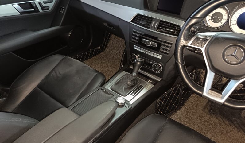 
								MERCEDES C200 full									