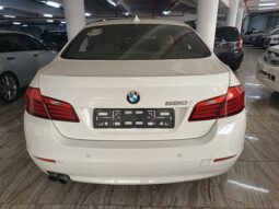 BMW 520I