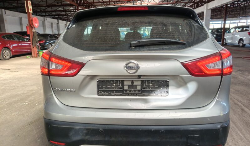 
								NISSAN QASHQAI full									