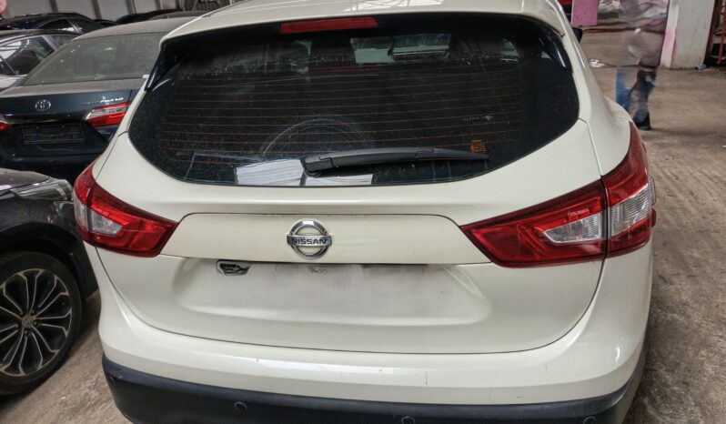 
								NISSAN QASHQAI full									