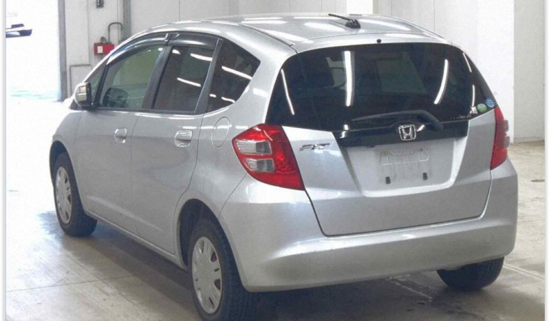 
								HONDA FIT full									