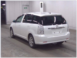 
										TOYOTA WISH full									