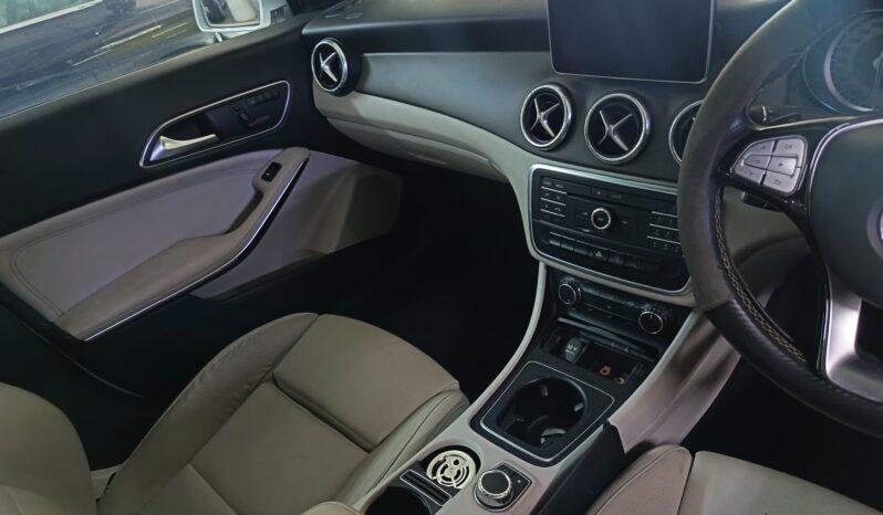 
								MERCEDES full									